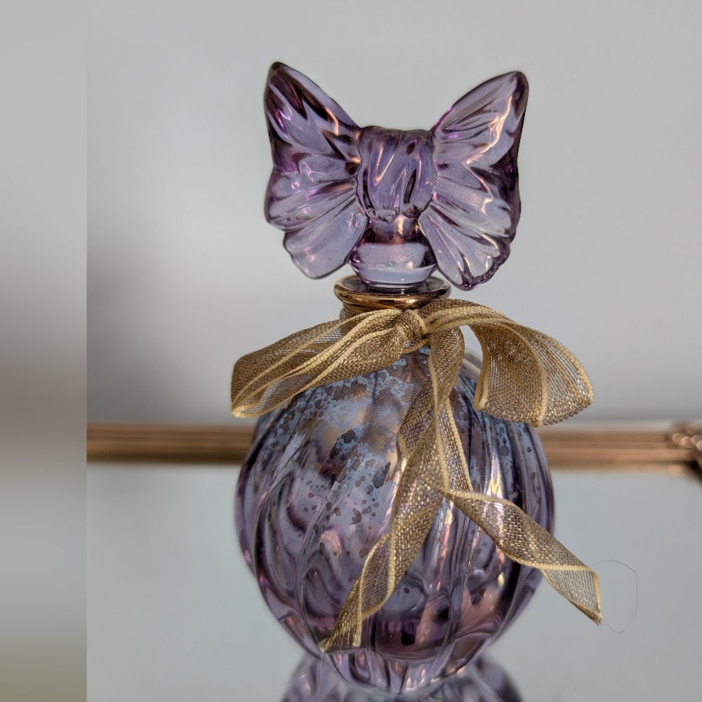 Vintage Purple Twisted Art Glass Perfume Bottle Bow-Shaped Stopper